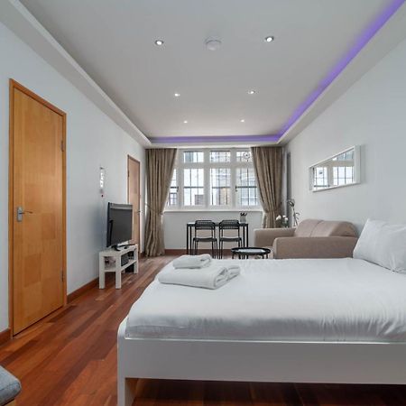 Guestready - Central Converted Mews In Bayswater Daire Londra Dış mekan fotoğraf